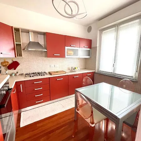 Elegant In With Panoramic Terrace דירה מילאנו